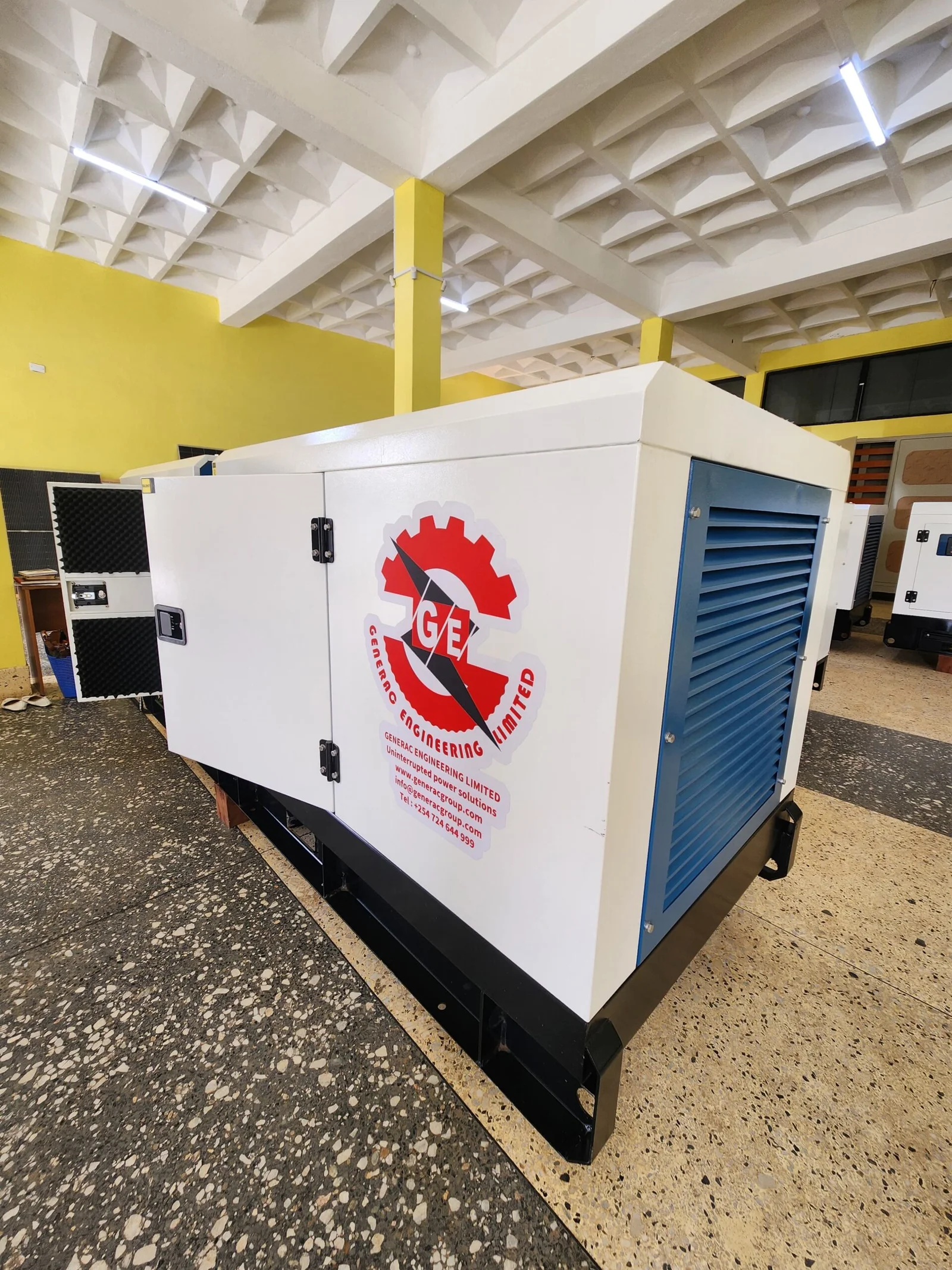 100KVA CUMMINS GENERATOR